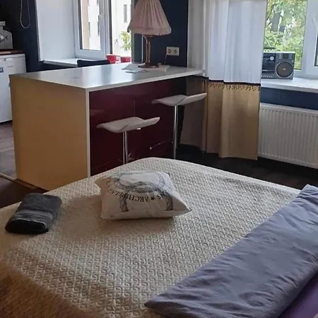 Appartement Riia 10, 2-bedroom - 2 Big Beds 1 Extra Bed-parking Free