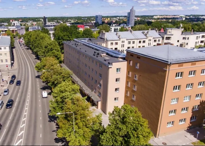 Riia 10, 2-bedroom - 2 Big Beds 1 Extra Bed-parking Free *